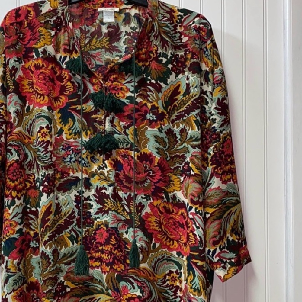 Esley Collection 70’s Print Oversized Tunic Top L